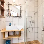 Dom Podróżnika Casa de hóspedes 3*