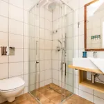 Dom Podroznika Гостевой дом 3*