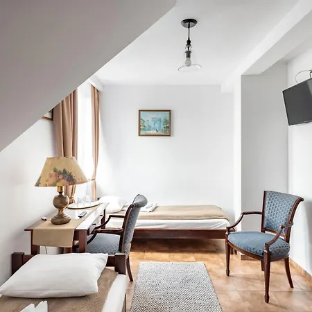 Guest house Dom Podroznika *