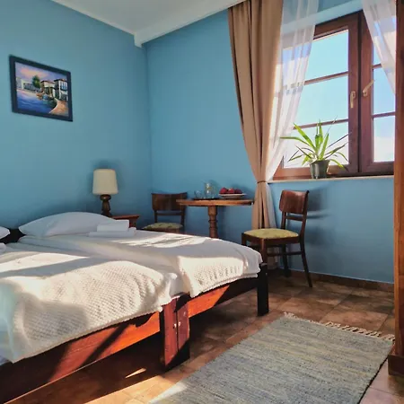 Dom Podroznika Guest house Maniowy