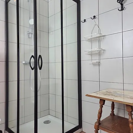 Dom Podroznika Guest house Maniowy